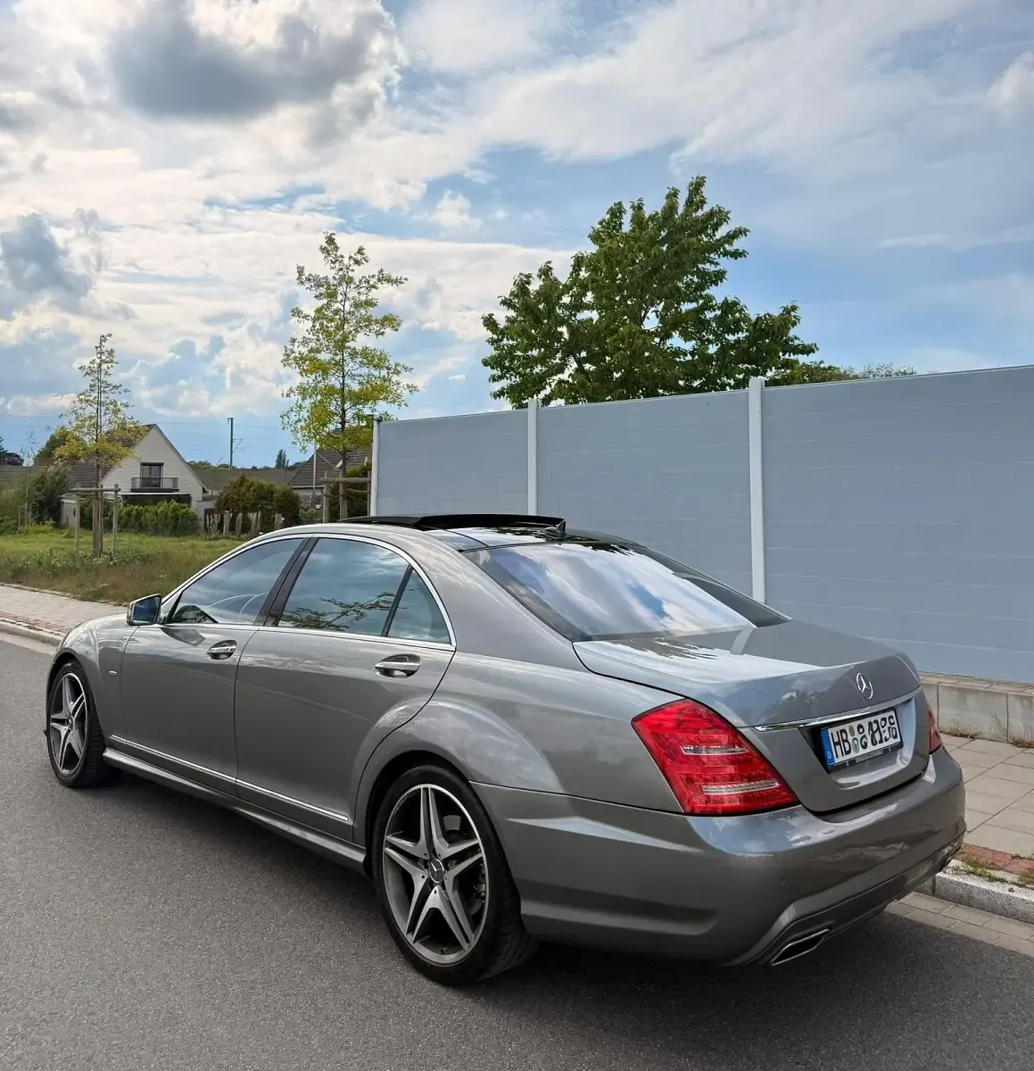 Gebraucht Mercedes S350 AMG 258 PS (189 kW) 2012 Grau Limousine