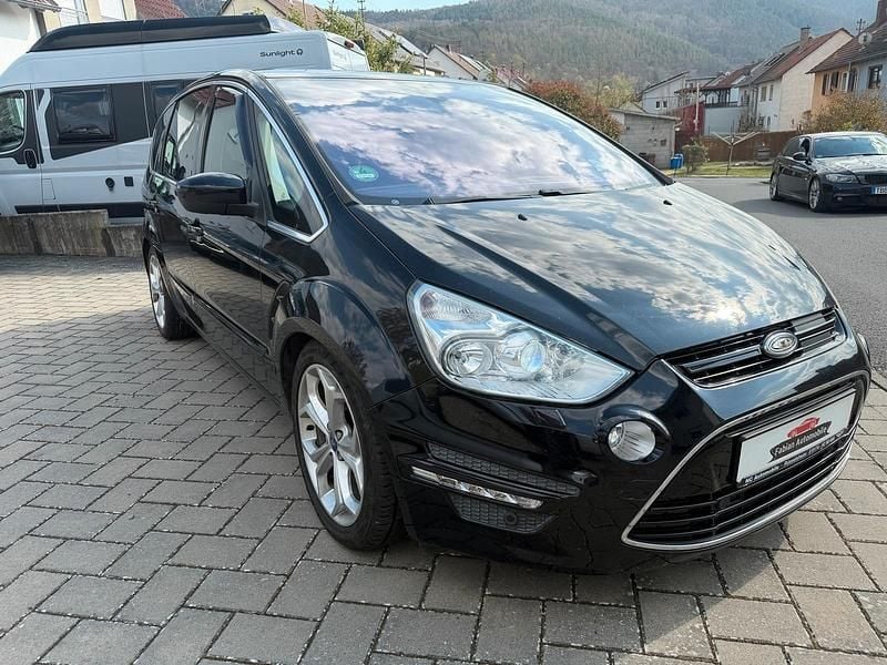 Occasion Ford S-MAX Titanium 140 ch (102 kW) 2011 Noir Monospace