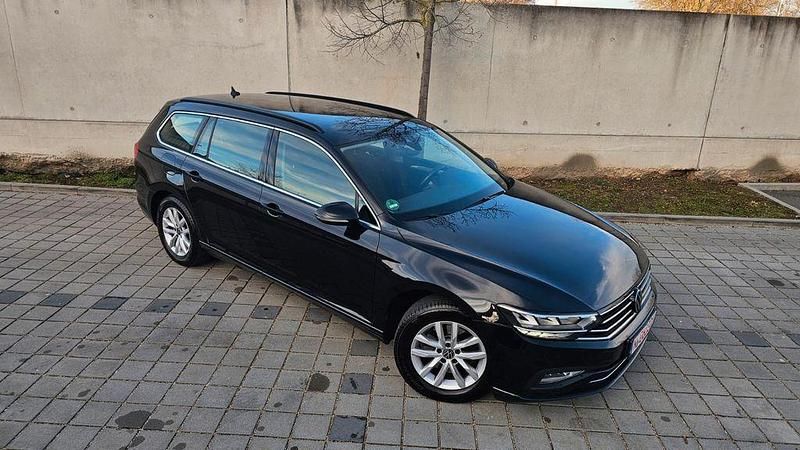 Gebraucht VW Passat Business 150 PS (110 kW) 2021 Schwarz Kombi