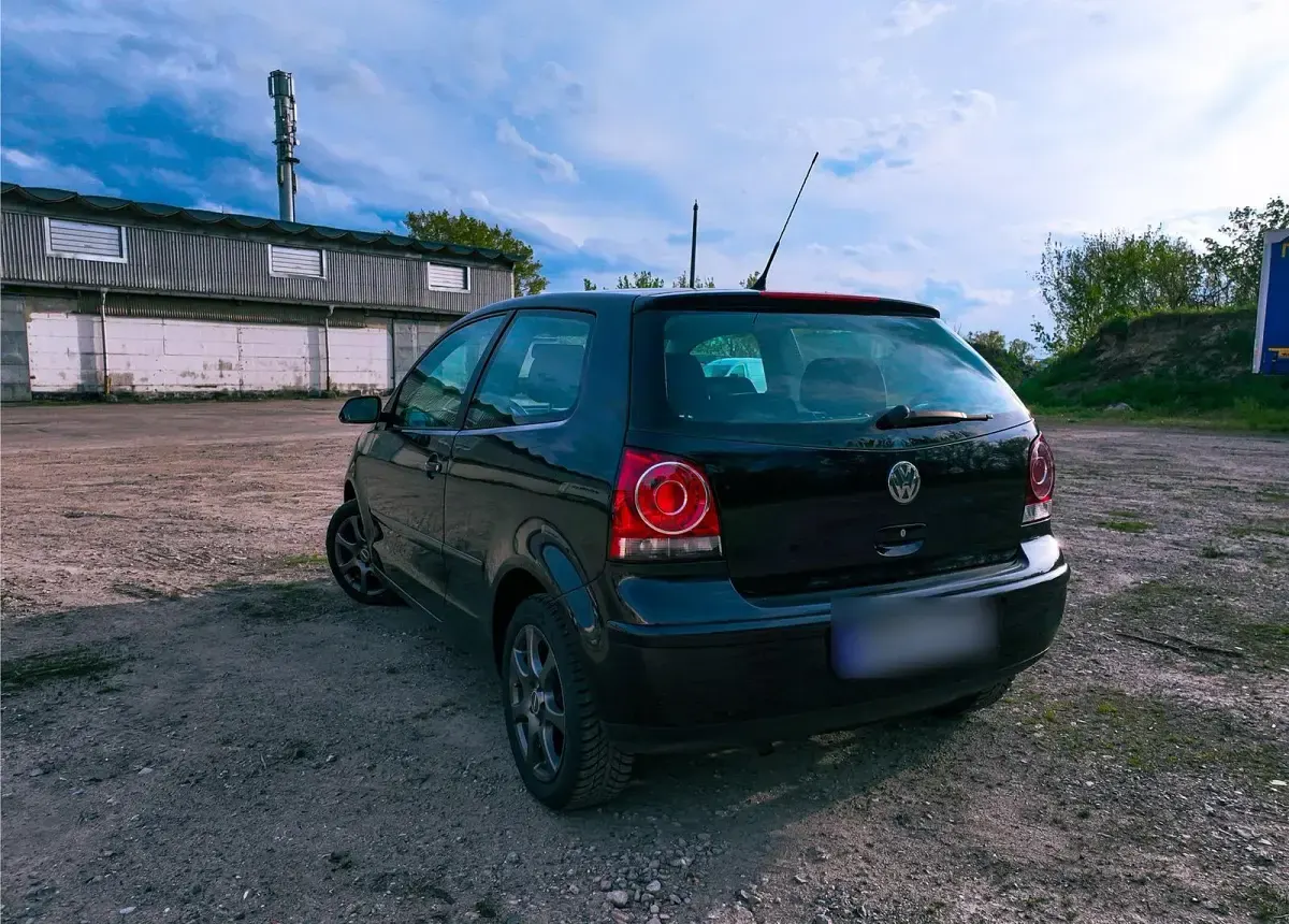 Używany VW Polo 64 KM (47 kW) 2006 Czarny Hatchback