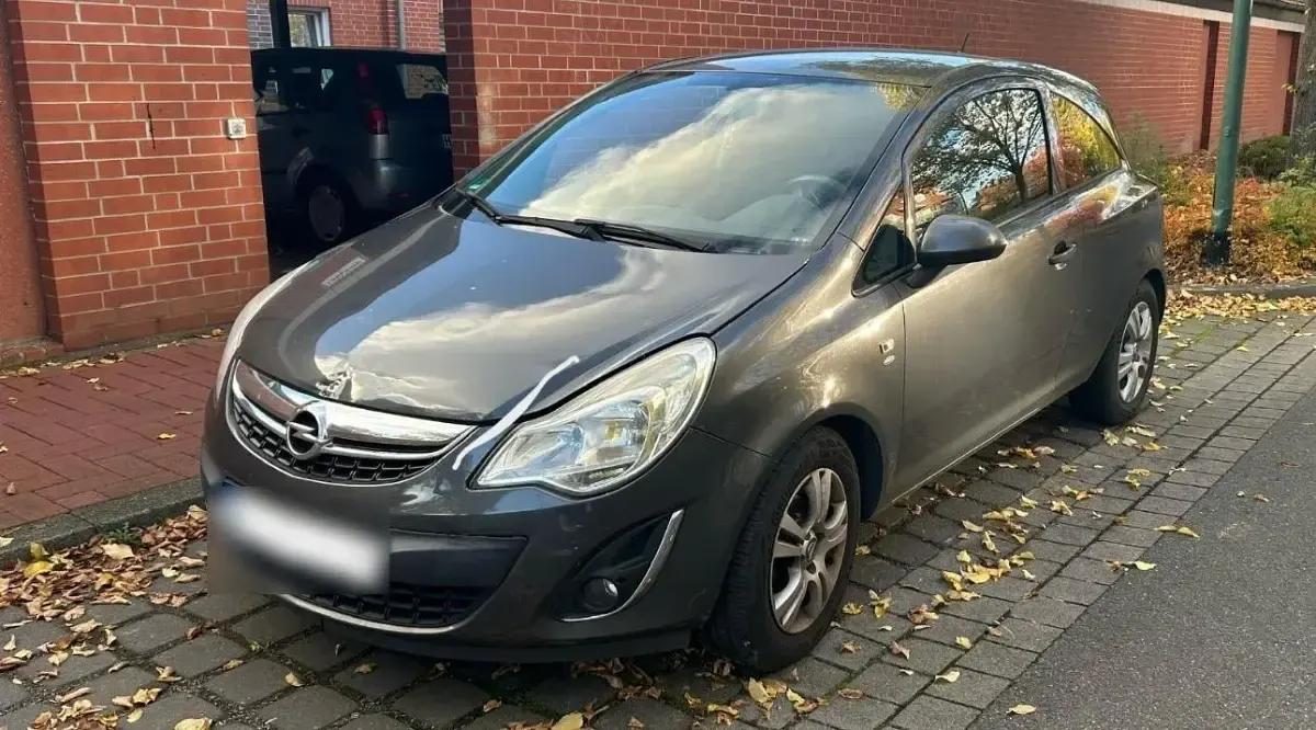 Usata Opel Corsa 84 CV (61 kW) 2012 Grigio Utilitaria