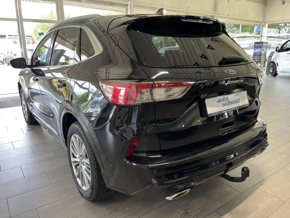 Gebraucht Ford Kuga Vignale 224 PS (164 kW) 2022 Obsidianschwarz SUV