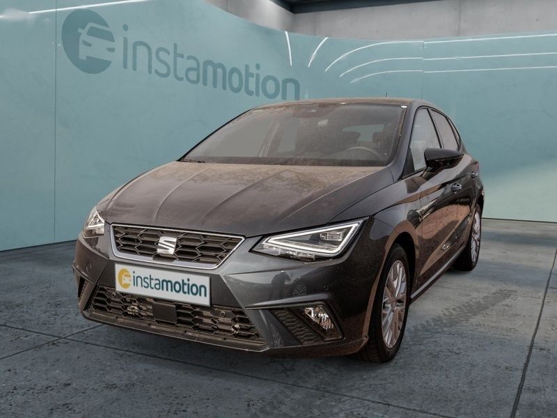 Grau Gebraucht 2024 Seat Ibiza FR Limousine | 18.740 € (Guter Preis) - Bild 1/3