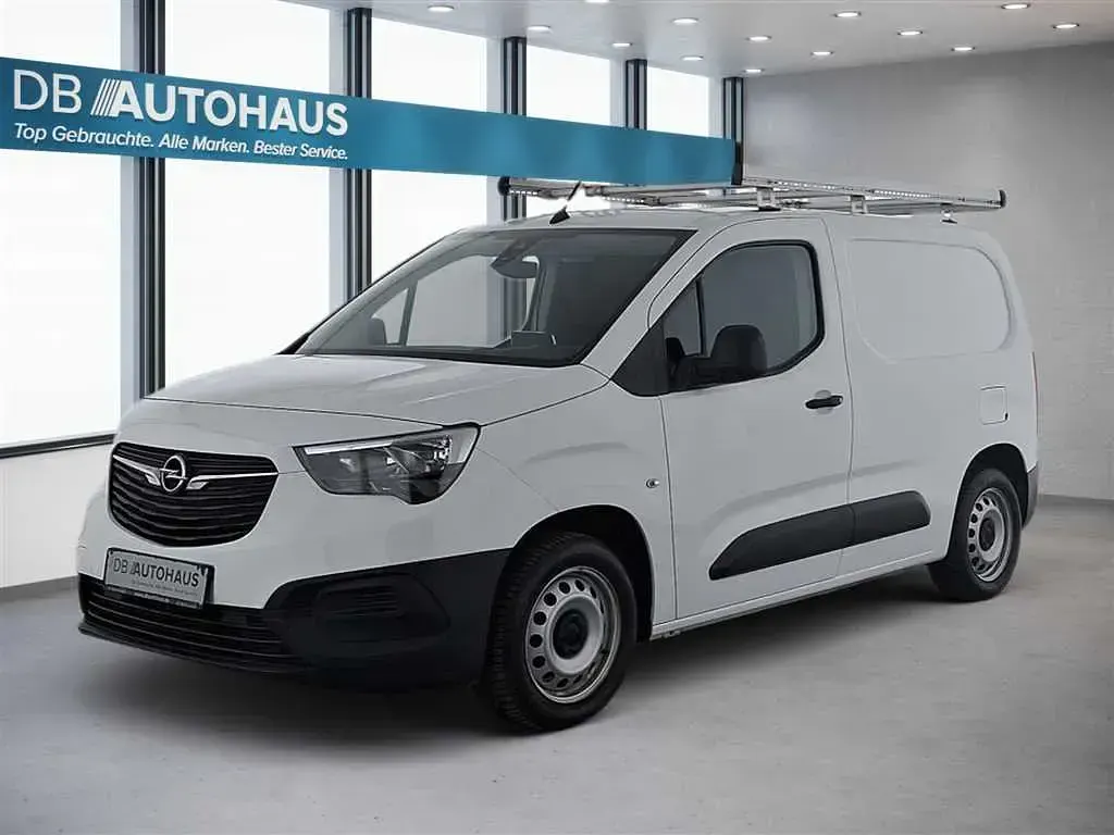 Gebraucht Opel Combo Edition 102 PS (75 kW) 2022 Van / Kleinbus
