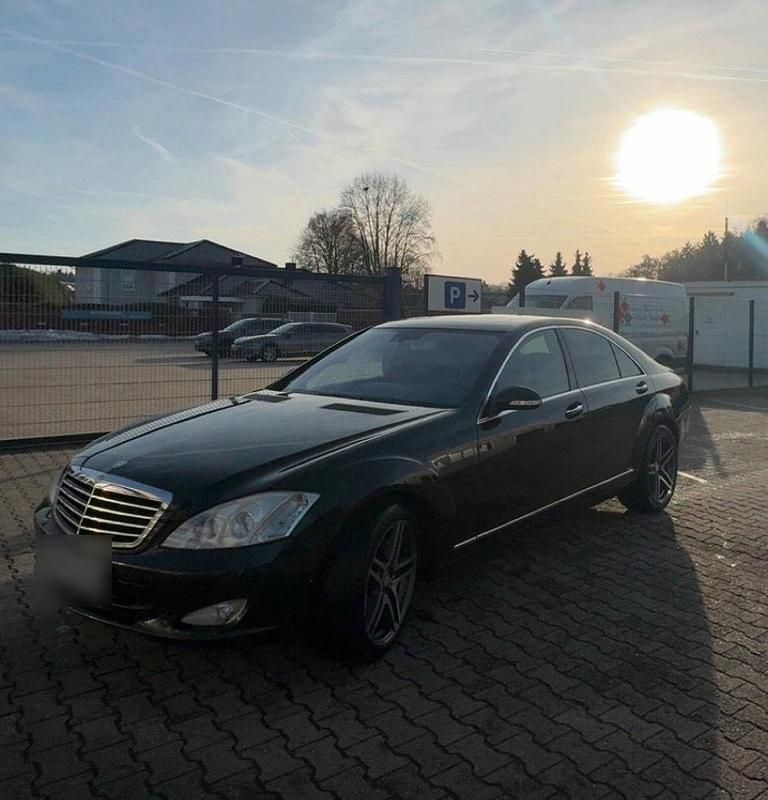 Gebraucht Mercedes S320 235 PS (172 kW) 2007 Schwarz Limousine