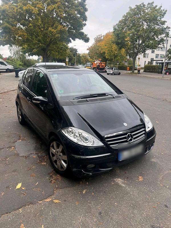Schwarz Gebraucht 2005 Mercedes A170 Avantgarde Kleinwagen | 1.390 € (Superpreis) - Bild 1/4