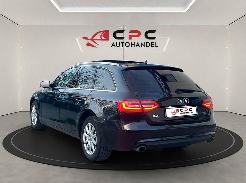 Second-hand Audi A4 Attraction 170 CP (125 kW) 2014 Negru Break