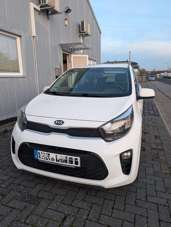 Weiß Gebraucht 2020 Kia Picanto Kleinwagen | 9.999 € (Fairer Preis) - Bild 1/4