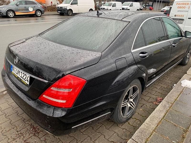 Gebraucht Mercedes S250 204 PS (150 kW) 2012 Schwarz Limousine