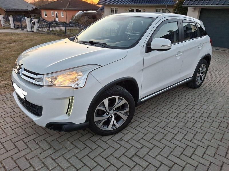 Gebraucht Citroën C4 150 PS (110 kW) 2012 Weiß Kleinwagen