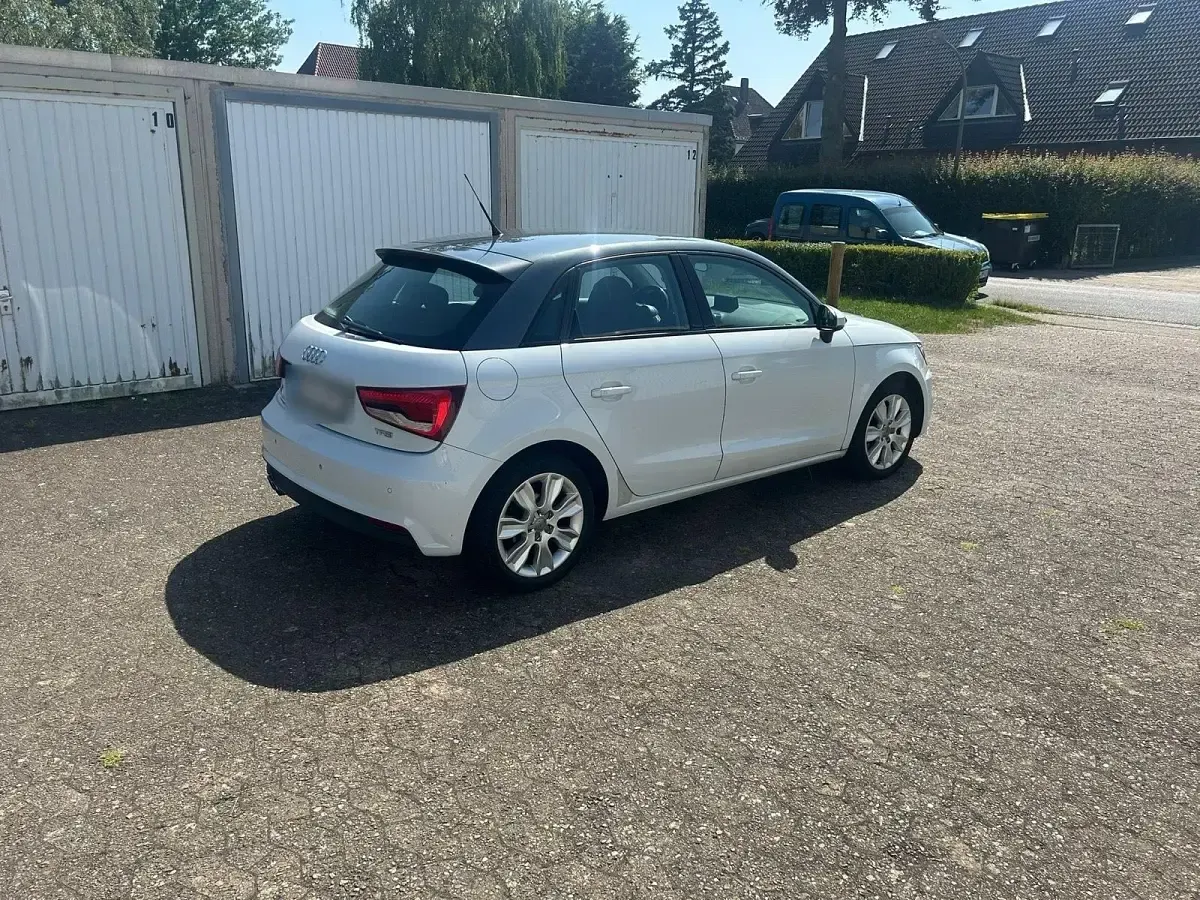 Gebraucht Audi A1 Sportback 122 PS (89 kW) 2017 Weiß Kleinwagen