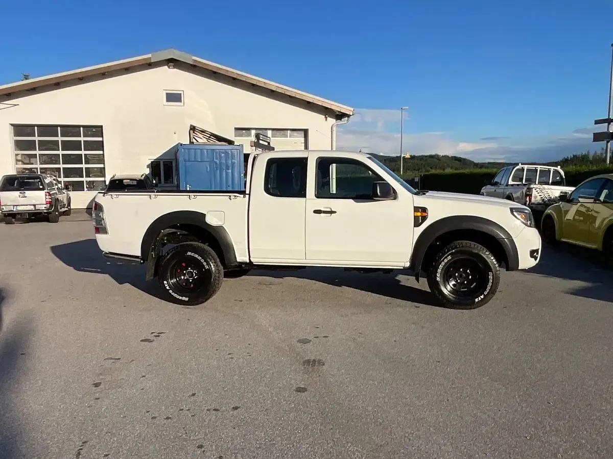 Gebraucht Ford Ranger 143 PS (105 kW) 2010 Pickup