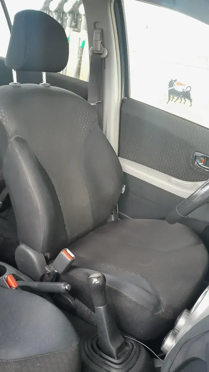 Gebraucht Toyota Yaris 133 PS (97 kW) 2007 Grau Kleinwagen
