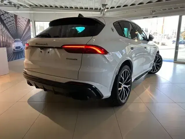 Gebraucht Maserati Grecale 530 PS (389 kW) 2024 Bianco SUV