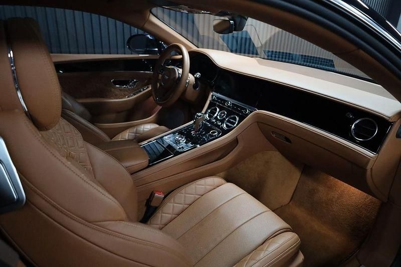 Gebraucht Bentley Continental GT 635 PS (467 kW) 2020 Schwarz