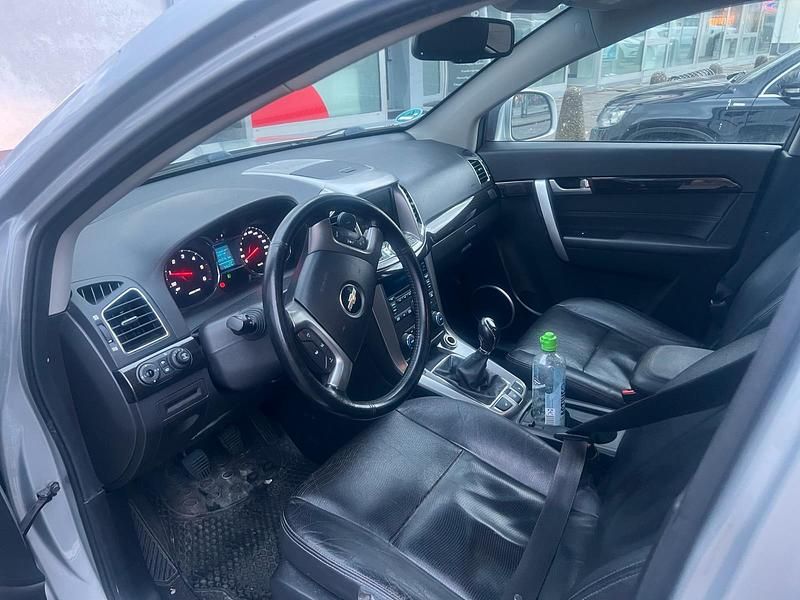 Gebraucht Chevrolet Captiva 184 PS (135 kW) 2014 Grau SUV