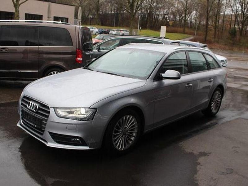 Gebraucht Audi A4 Ambition 150 PS (110 kW) 2015 Silber Kombi