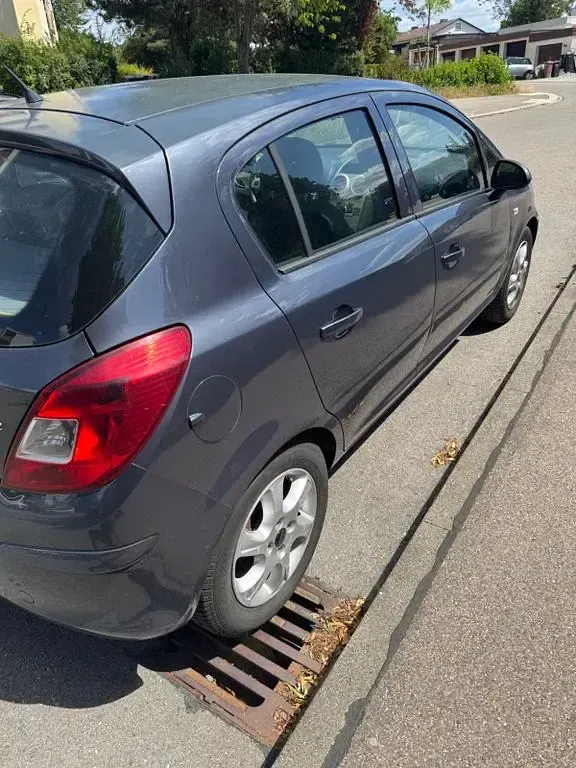 Gebraucht Opel Corsa 80 PS (58 kW) 2008 Blau Kleinwagen