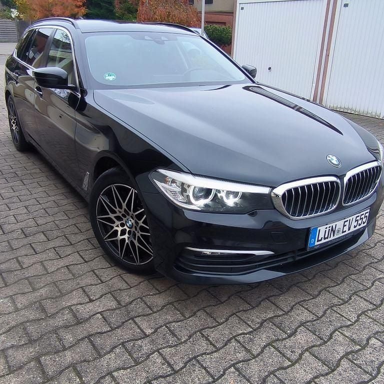 Gebraucht BMW 540 320 PS (235 kW) 2019 Schwarz Kombi