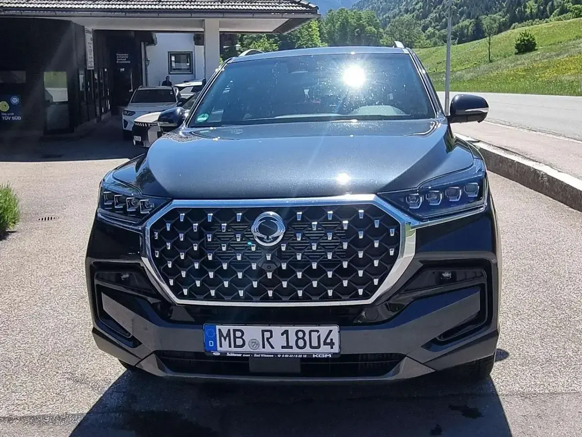 Gebraucht KGM Rexton 203 PS (149 kW) 2025 Galaxie grey SUV