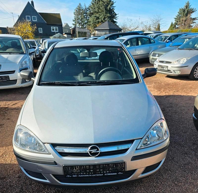 Gebraucht Opel Corsa 80 PS (58 kW) 2005 Silber Limousine