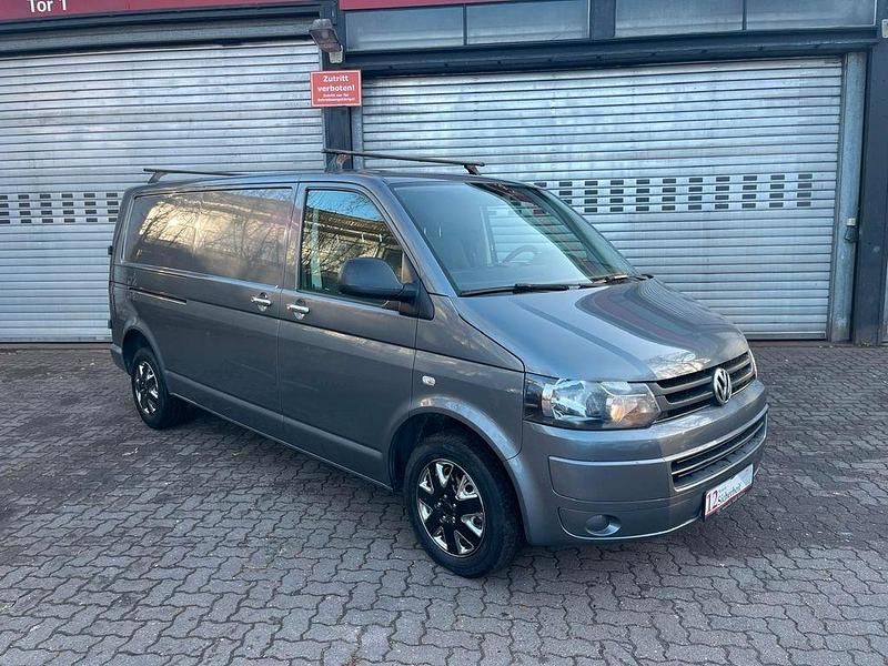 Gebraucht VW Transporter 140 PS (102 kW) 2014 Grau Van