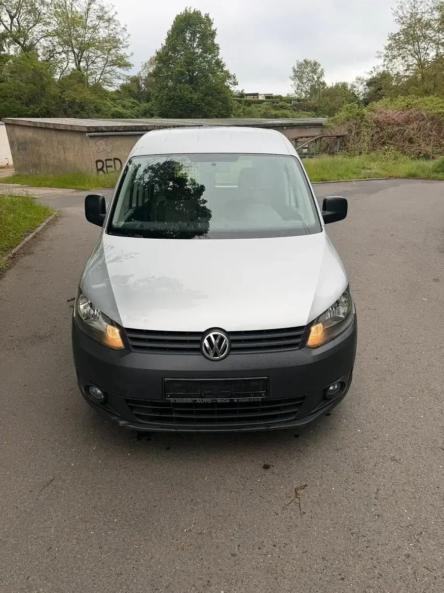 Gebraucht VW Caddy 75 PS (55 kW) 2011 Silber Van / Kleinbus