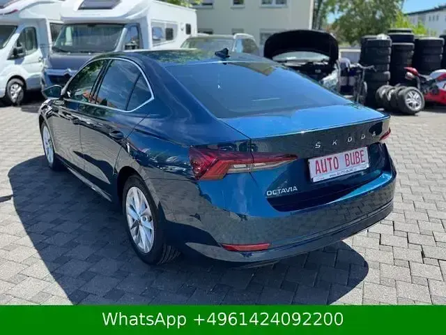 Gebraucht Skoda Octavia First Edition 265 PS (194 kW) 2020 Blau Limousine