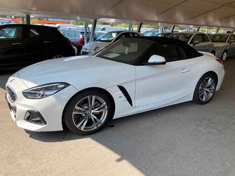 Weiß Gebraucht 2023 BMW Z4 M Sport Cabrio | 39.950 € (Guter Preis) - Bild 1/4