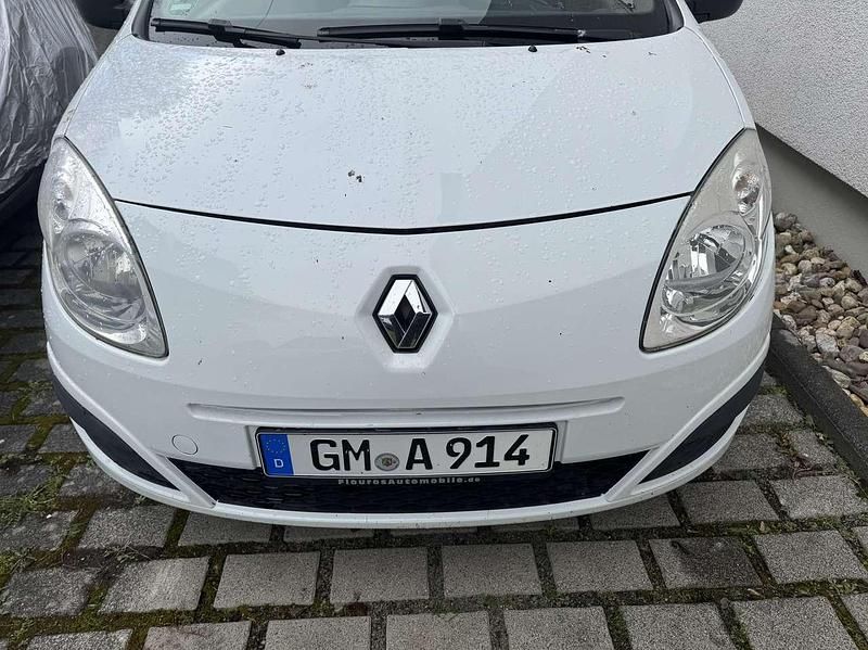 Gebraucht Renault Twingo Authentique 58 PS (42 kW) 2010 Weiß Kleinwagen