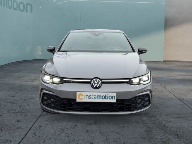 Grau Gebraucht 2024 VW Golf VIII Style Limousine | 36.349 € (Etwas zu teuer) - Bild 1/2