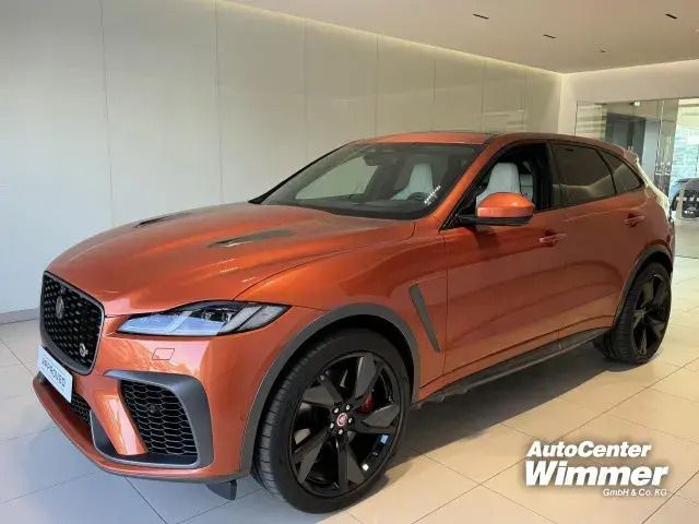 Farbe: orange Gebraucht 2021 Jaguar F-Pace SVR SUV | 83.900 € - Bild 1/4