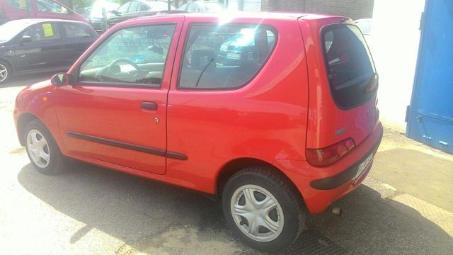Gebraucht Fiat Seicento 54 PS (39 kW) 2000 Rot Kleinwagen