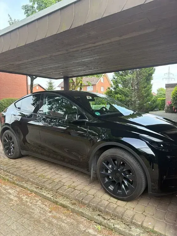 Gebraucht Tesla Model Y Long Range AWD 378 kW (514 PS) 2022 Schwarz SUV