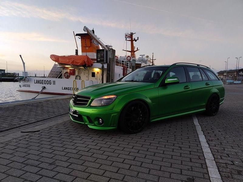 Grün Gebraucht 2008 Mercedes C63 AMG AMG Kombi | 22.500 € (Superpreis) - Bild 1/4