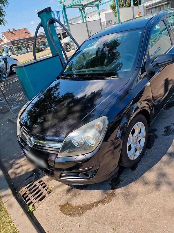 Gebraucht Opel Astra 125 PS (91 kW) 2005 Schwarz Limousine