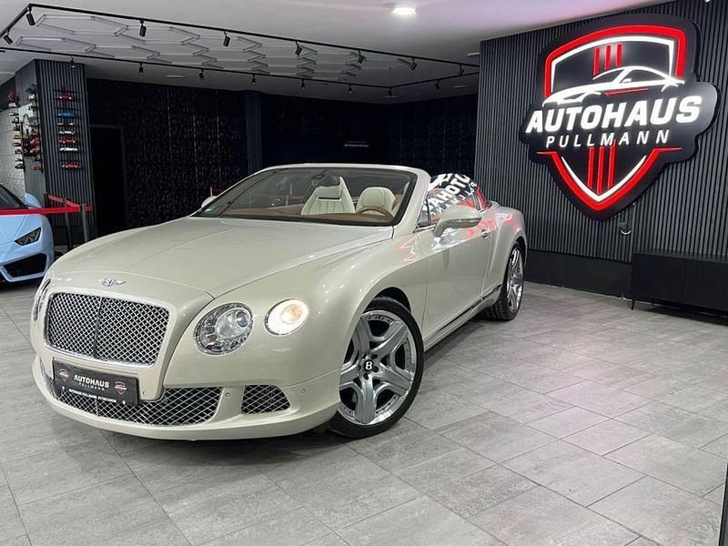 Gold Gebraucht 2012 Bentley Continental GT Convertible Cabrio | 84.980 € (Teuer) - Bild 1/4