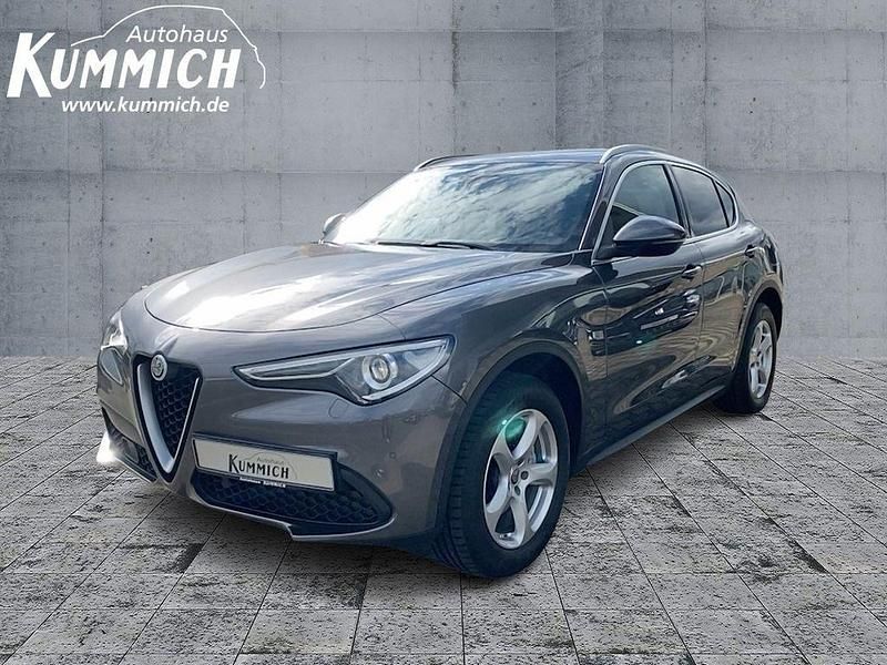 Gebraucht 2019 Alfa Romeo Stelvio Super SUV | 29.900 € (Etwas zu teuer) - Bild 1/4