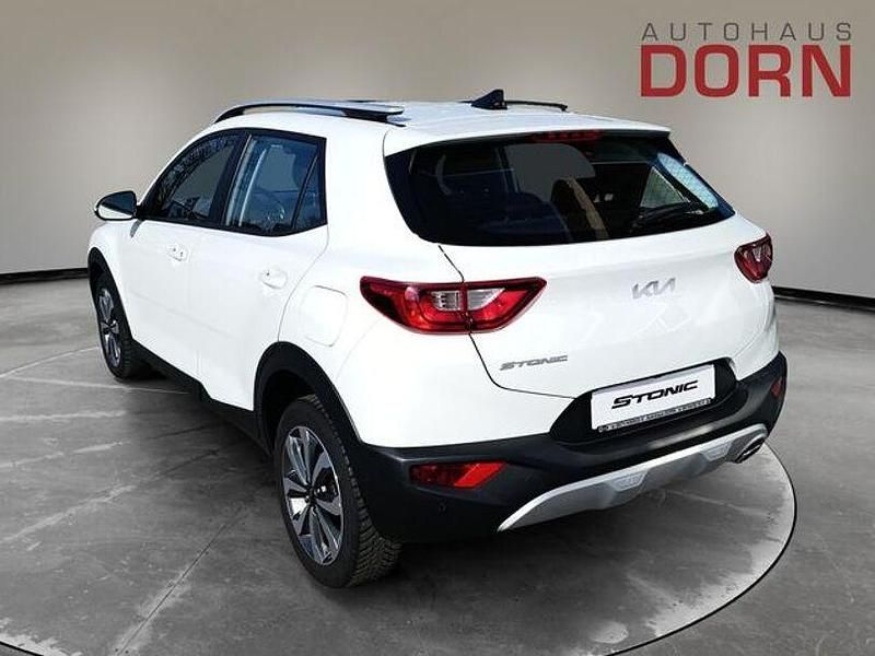 Gebraucht Kia Stonic Vision 101 PS (74 kW) 2022 Weiß SUV