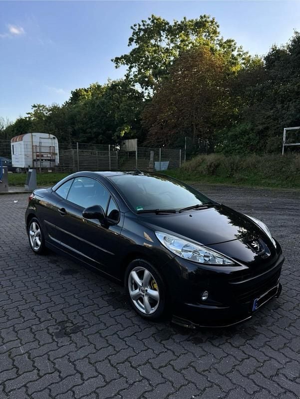 Schwarz Gebraucht 2011 Peugeot 207 CC Cabrio | 7.000 € - Bild 1/1