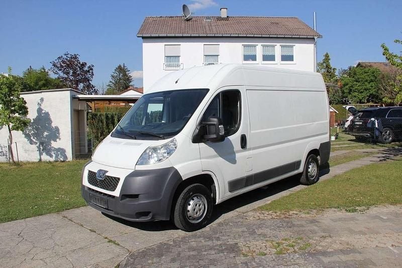 Lack weiss banquise/deckende l Gebraucht 2012 Peugeot Boxer Van | 11.424 € (Teuer) - Bild 1/4