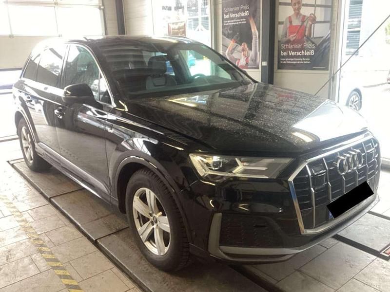 Gebraucht Audi Q7 S-Line 286 PS (210 kW) 2023 Mythosschwarz metallic SUV