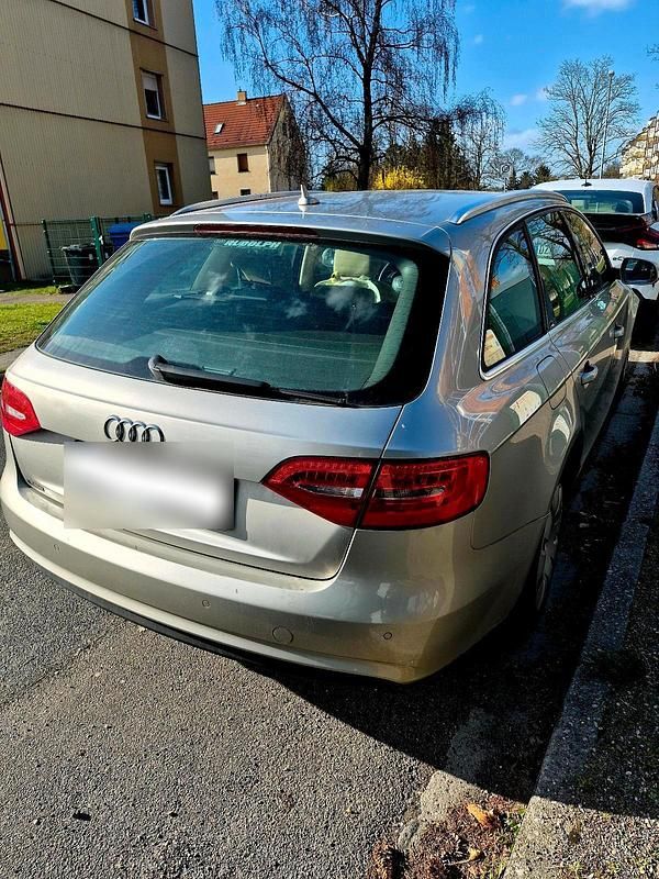 Gebraucht Audi A4 177 PS (130 kW) 2012 Kombi