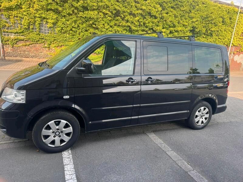 Schwarz Gebraucht 2005 VW T5 Van | 11.500 € (Teuer) - Bild 1/4