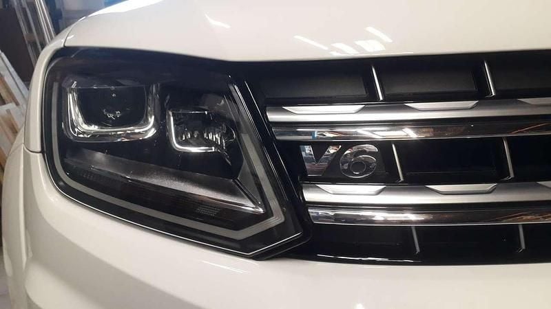 Gebraucht VW Amarok Dark Label 204 PS (150 kW) 2018 Weiß Pickup