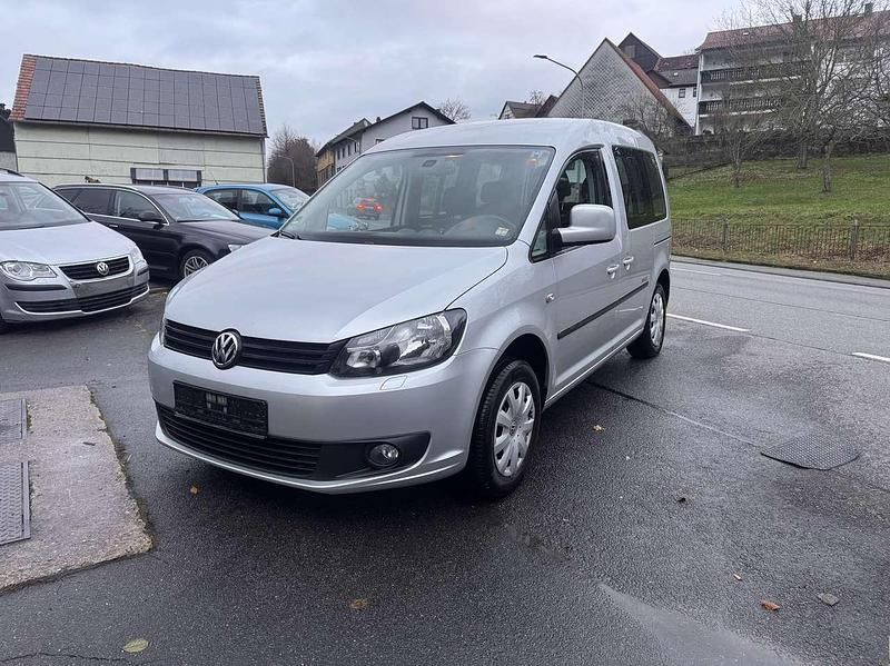Reflexsilber metallic Gebraucht 2012 VW Caddy Trendline Van / Kleinbus | 5.600 € (Superpreis) - Bild 1/4