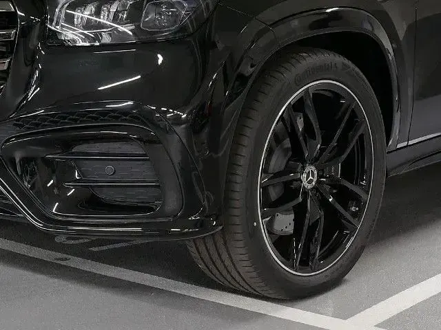 Gebraucht Mercedes GLS450 367 PS (269 kW) 2026 SUV