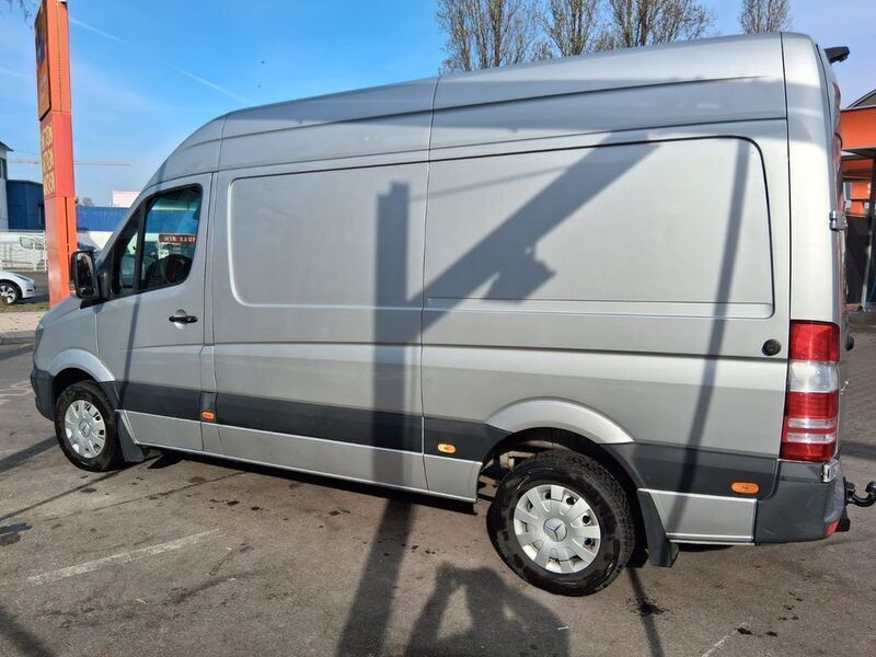 Grau Gebraucht 2015 Mercedes Sprinter Van | 14.990 € (Guter Preis) - Bild 1/4