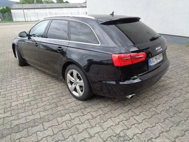 Gebraucht Audi A6 Sport 313 PS (230 kW) 2013 Schwarz Kombi