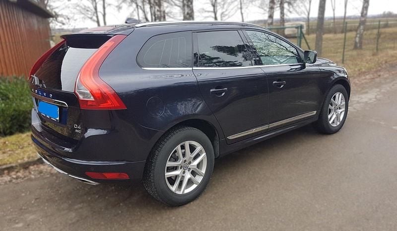 Gebraucht Volvo XC60 190 PS (139 kW) 2017 Blau SUV